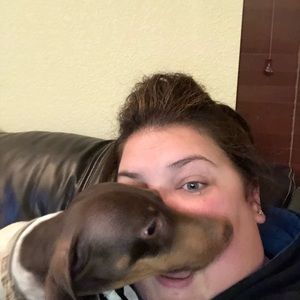 Meet your Posher, Ashley